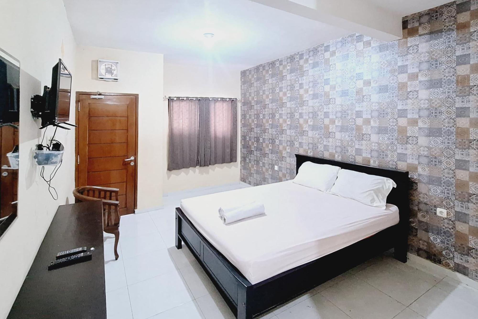 Villa Bukit Bunga Syariah Redpartner Pacet Mojokerto Esterno foto